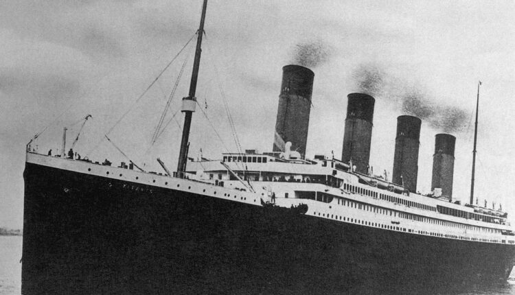 the-white-star-line-passenger-liner-r-m-s-titanic-embarking-news-photo-1693416427.jpg